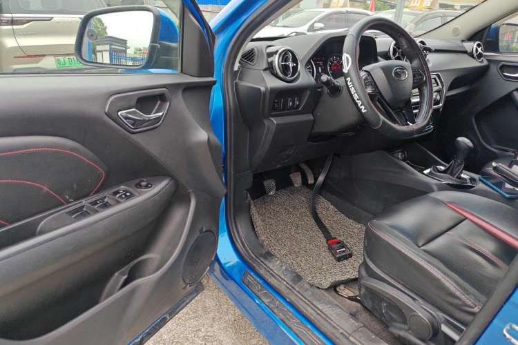 Used Soueast DX3 2016 1.5L Manual Luxury Model
