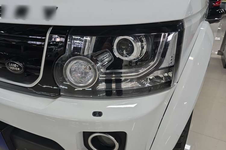 Used Land Rover Discovery 2014 3.0 SC V6 SE
