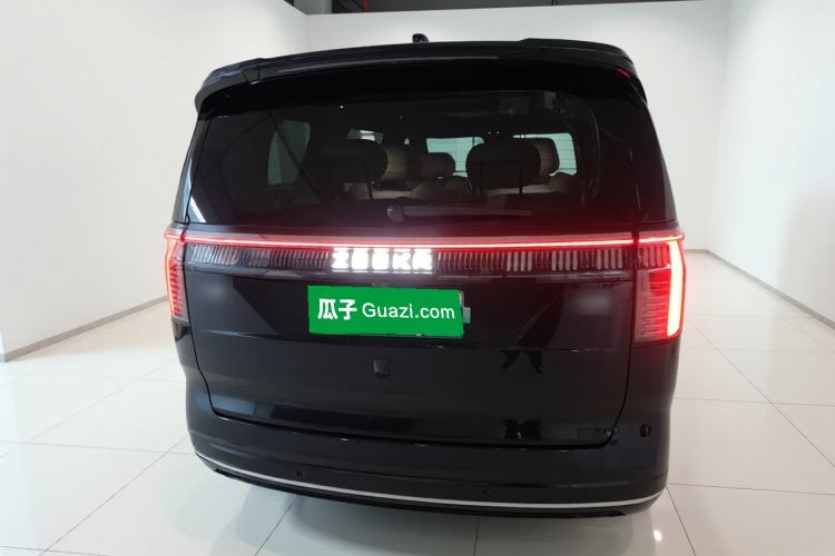 Used Zeekr 009 2022 WE Edition