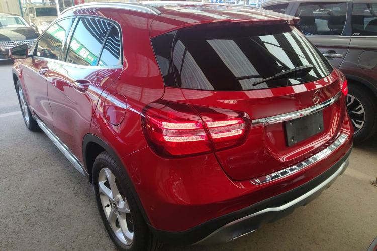 Used Mercedes-Benz GLA 2017 GLA 200 Sport Edition Rear Left 45 Deg