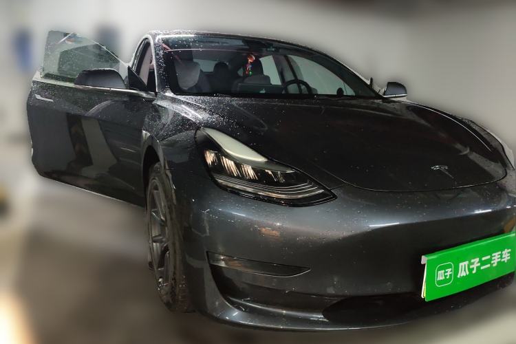 Used Tesla Model 3 2019 Long-Range Rear-Wheel-Drive Version Front Right 45 Deg