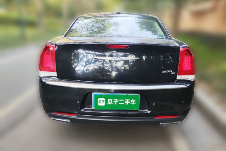 Used Chrysler 300C 2016 3.0L Supreme Edition
