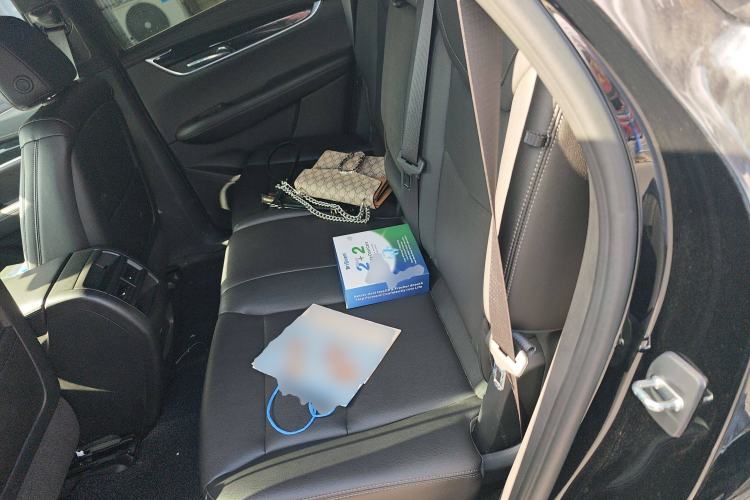 Used Cadillac XT5 2022 2.0T Two-Wheel Drive Luxury Version