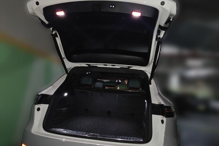 Used Porsche Cayenne 2018 Cayenne 3.0T Trunk