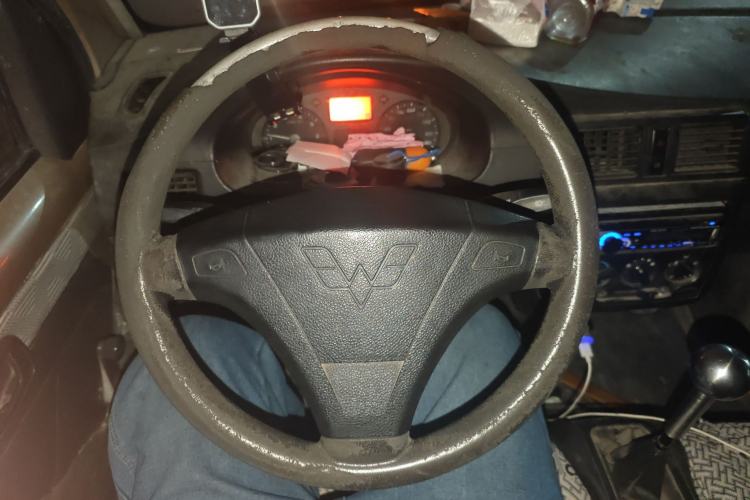 Used Wuling Rongguang 2011 1.2L Base Version