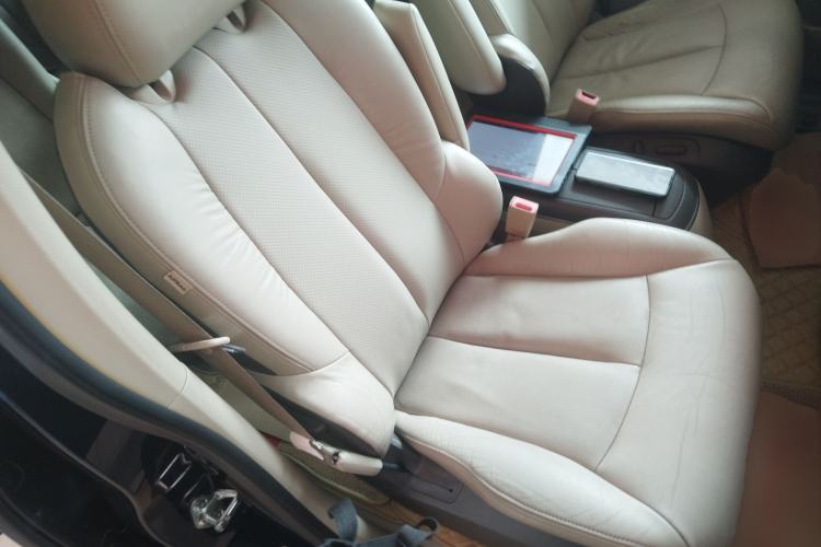 Used Buick GL8 2011 3.0L XT Luxury Business Flagship Edition Right Front Seat