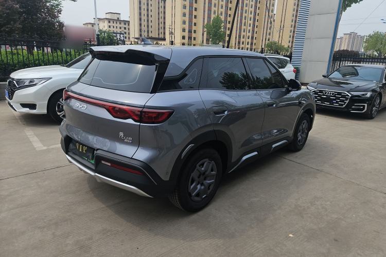 Used BYD Yuan UP 2025 Intelligent Driving Version 401 KM Dynamic Edition Exterior 4