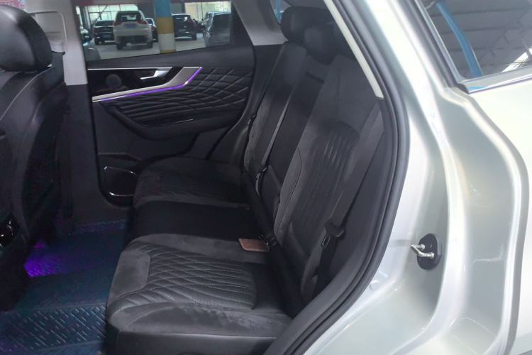 Used Hongqi HS5 2022 Facelifted Version 2.0T Smart Connect Flagship All-Wheel-Drive Edition