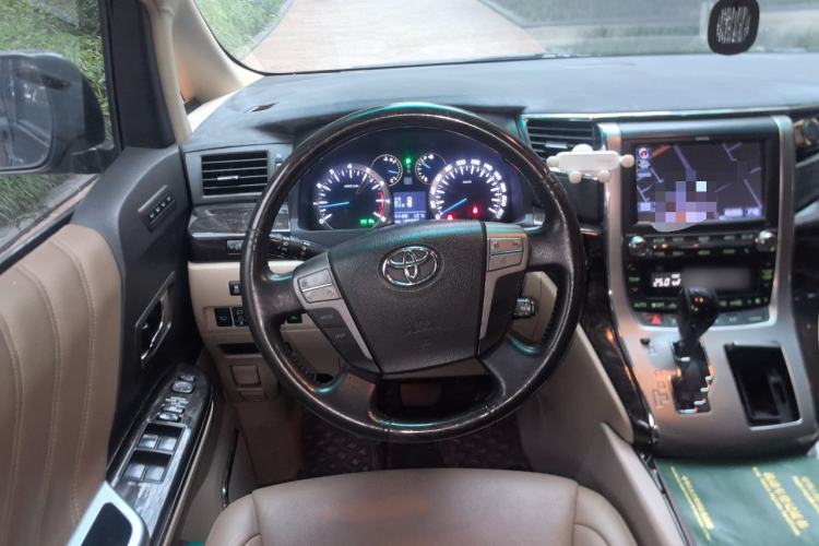 Used Toyota Alphard 2012 3.5L Luxury Edition