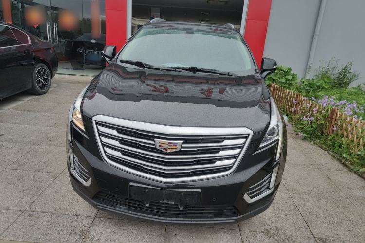 Used Cadillac XT5 2018 25T Luxury Model Front