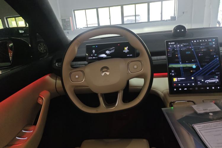 Used Nio ES6 2023 75 kWh Steering Wheel