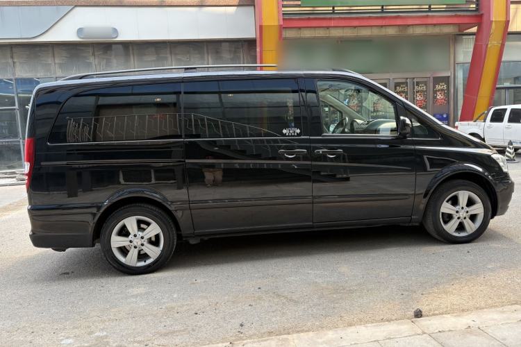 Used Mercedes-Benz Viano 2013 3.0L Comfort Edition Exterior 3