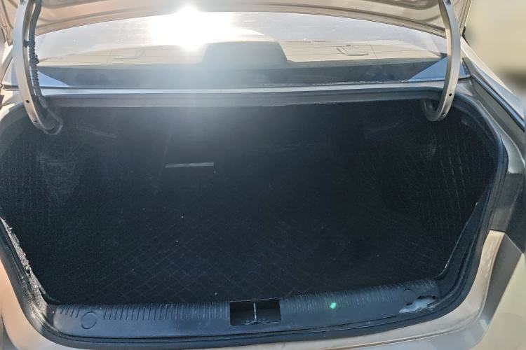 Used Roewe 360 2015 1.5L Manual Luxury Edition
