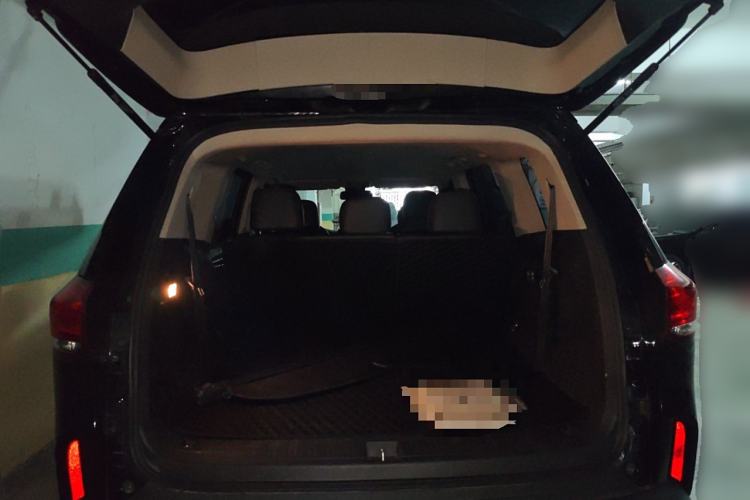 Used SAIC MAXUS D90 Pro 2021 2.0T Gasoline Two-Wheel Drive Elite Edition 7 Seats