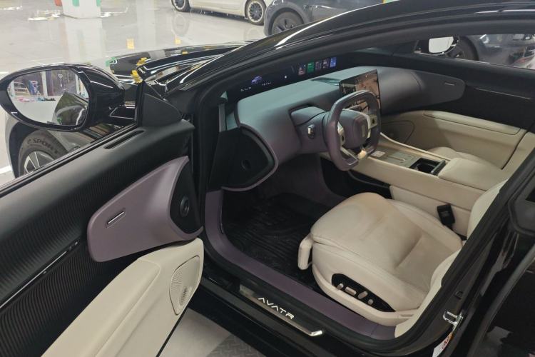 Used Avatr 12 2023 650 Three-Laser Four-Wheel Drive Performance Edition Driver Seat