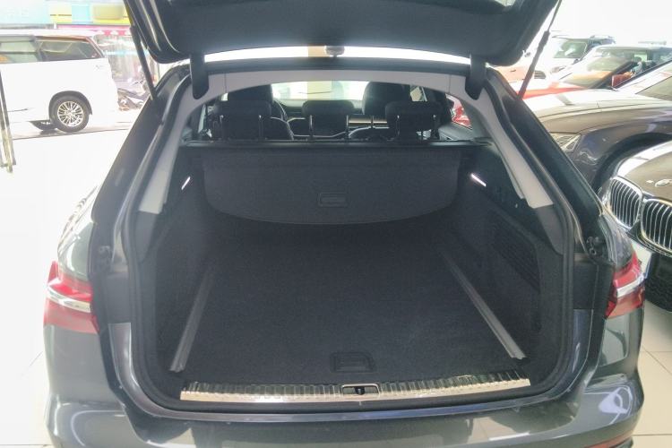 Used Audi A6 2020 Avant Futurist 40 TFSI Luxury Dynamic Model Trunk
