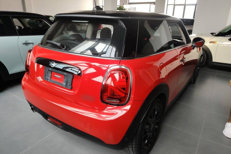 Used MINI MINI 2019 1.5T COOPER Classic Edition
