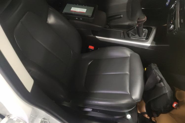 Used Soueast DX5 2019 1.5L Manual Luxury Version