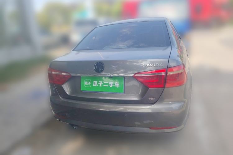 Used Volkswagen Lavida 2013 1.4TSI Manual Comfort Edition Rear