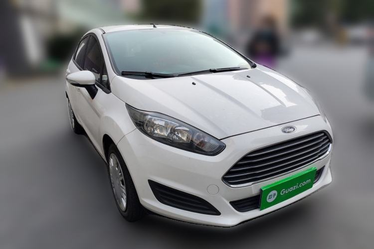 Used Ford Fiesta 2013 Hatchback 1.5L Manual Fashion Edition
