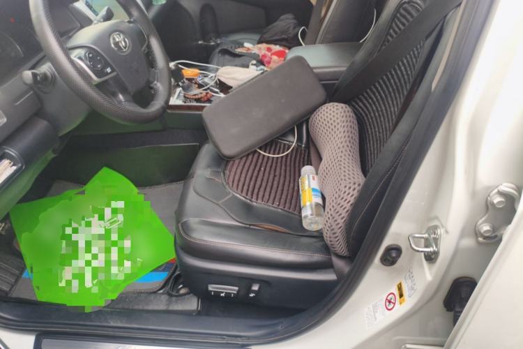 Used Toyota Camry 2016 2.0G 10th Anniversary Leading Edition
