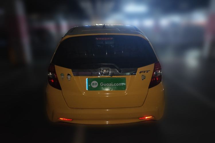 Used Honda Fit 2011 1.5L Automatic Luxury Edition