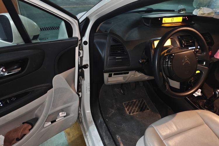 Used Citroen C-Quatre 2013 Sedan 1.6L Manual - Prestige Model Driver Seat