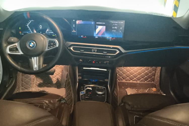 Used BMW i3 2022 eDrive 35 L