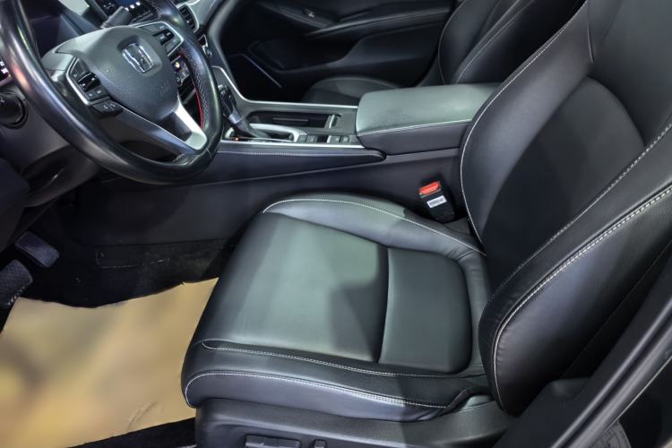 Used Honda Inspire 2019 260TURBO Elegant Edition China VI Emission Standard Interior 1