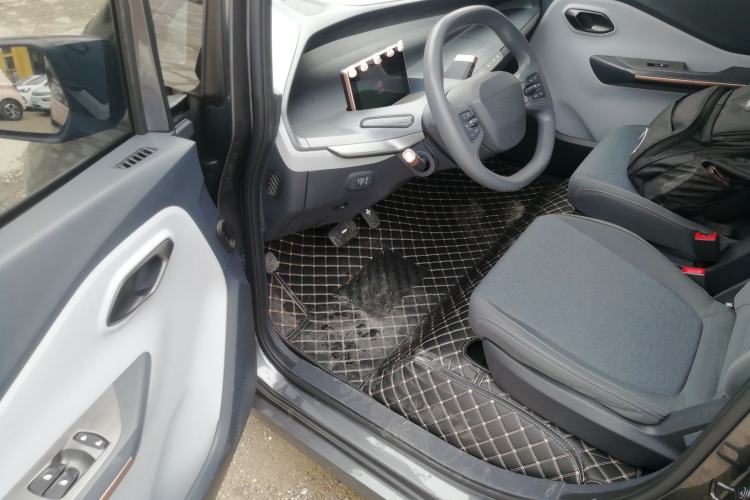 Used Wuling NAMMIEV 2021 Playful Model – High-Power Version
