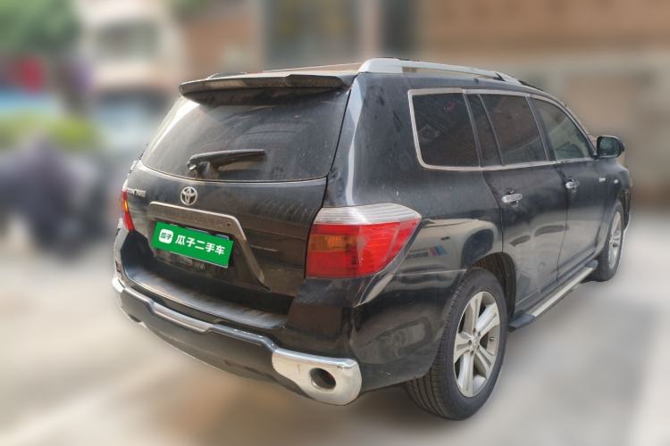Used Toyota Highlander 2009 2.7L Two-Wheel Drive 7-Seater Luxury Edition Rear Right 45 Deg