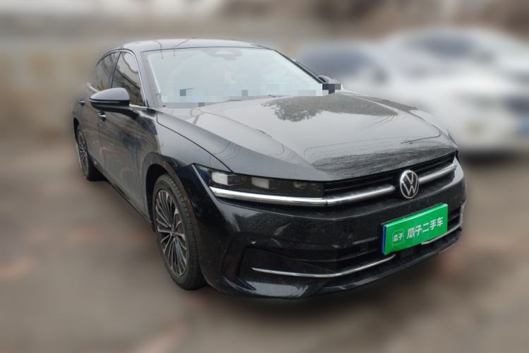 Used Volkswagen Magotan 2024 380TSI DSG Prestige Edition DaMai Package Front Right 45 Deg