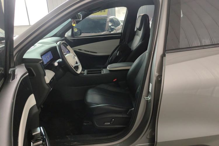 Used Geely Galaxy L7 2024 1.5T 115 km PLUS Dragon Edition