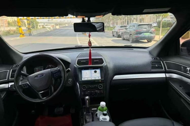 Used Ford Explorer (Import) 2017 2.3T Fashion Edition