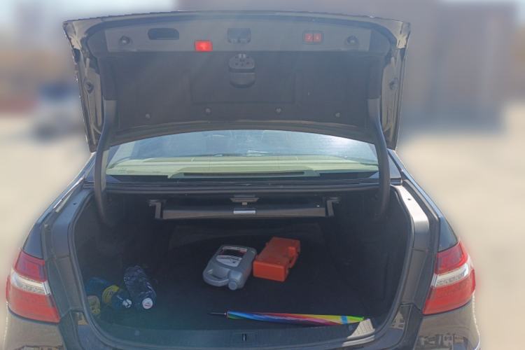 Used Mercedes-Benz E-Class 2011 E 300 L Elegant Model Trunk