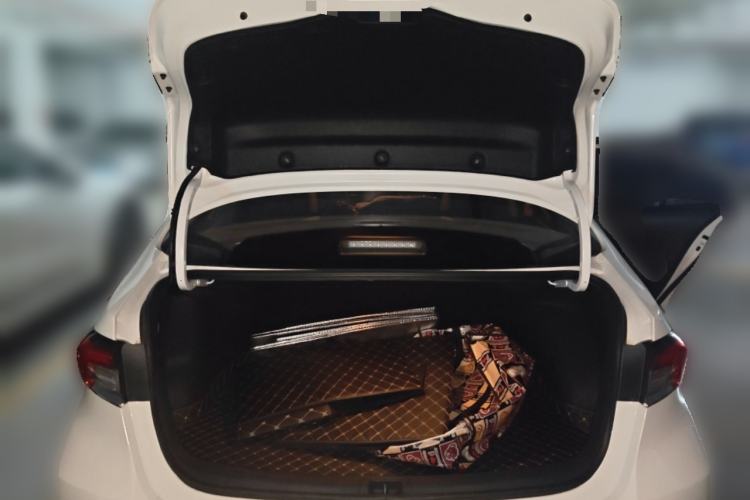 Used Toyota Corolla 2021 Dual-Motor 1.8L E-CVT Elite Edition