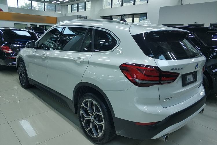 Used BMW X1 2021 Restyled sDrive25Li Leading Edition
