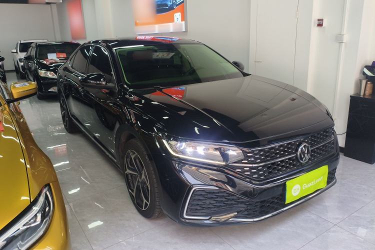 Used Volkswagen Passat 2024 330TSI Starry Elite Edition
