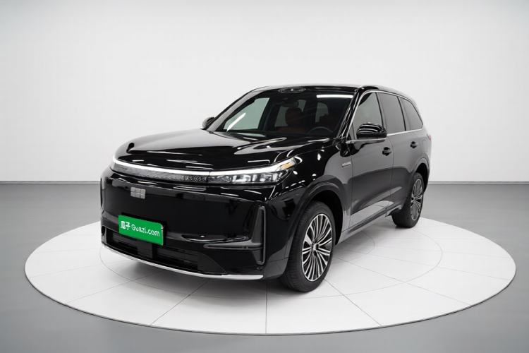 Used Geely Galaxy M9 2025 Model 210km Four-Wheel-Drive Leading Edition