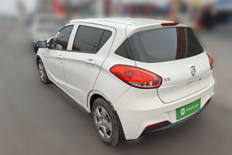 Used Baojun 310 2016 1.2L manual Comfort trim level
