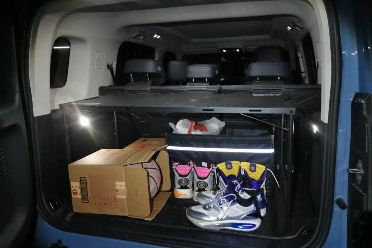 Used Formula Leopard 5 2023 Explore Edition Trunk