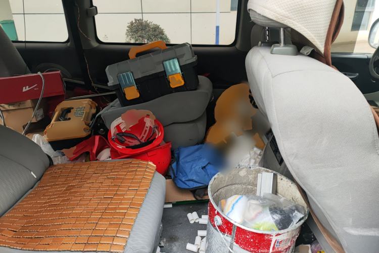 Used FORTHING Lingzhi 2016 M3L 1.6L 7-Seater Comfort Model
