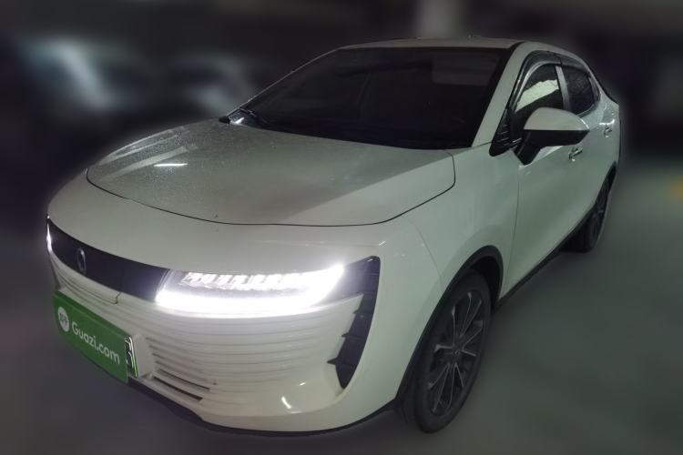 Used ORA iQ 2018 High-Range Version Smart Connectivity Model