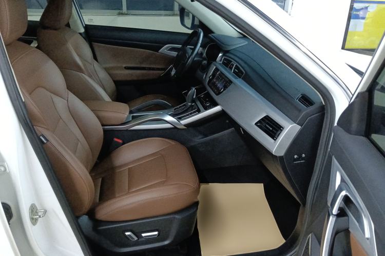 Used Geely Auto Emgrand X7 Sport 2016 1.8TD Automatic ZhiZun Version Right Front Seat