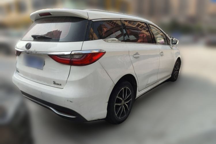 Used BYD Song MAX 2017 1.5T Automatic Smart Connect Elite 7-Seater