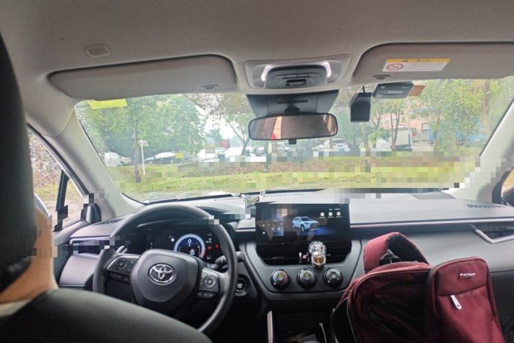 Used Toyota Corolla Cross 2024 2.0L Pioneer Edition
