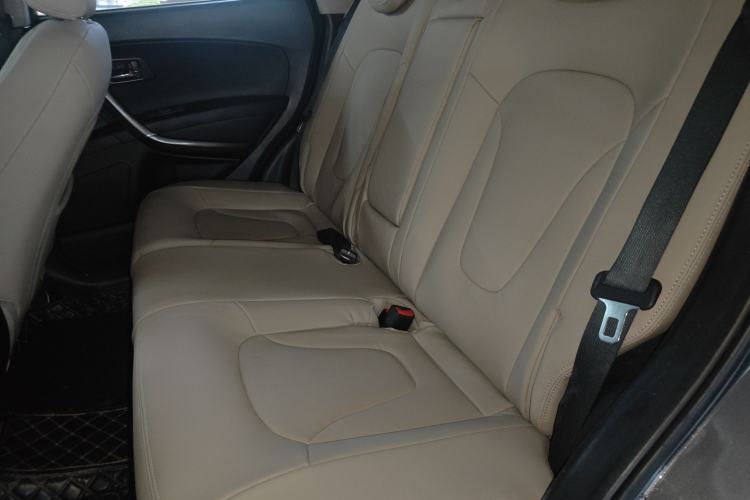 Used Bestune X80 2015 2.0L Automatic Comfort Anniversary Edition