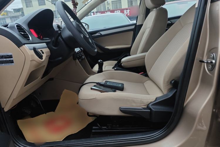 Used Volkswagen Jetta 2015 1.4L Manual Comfort Model