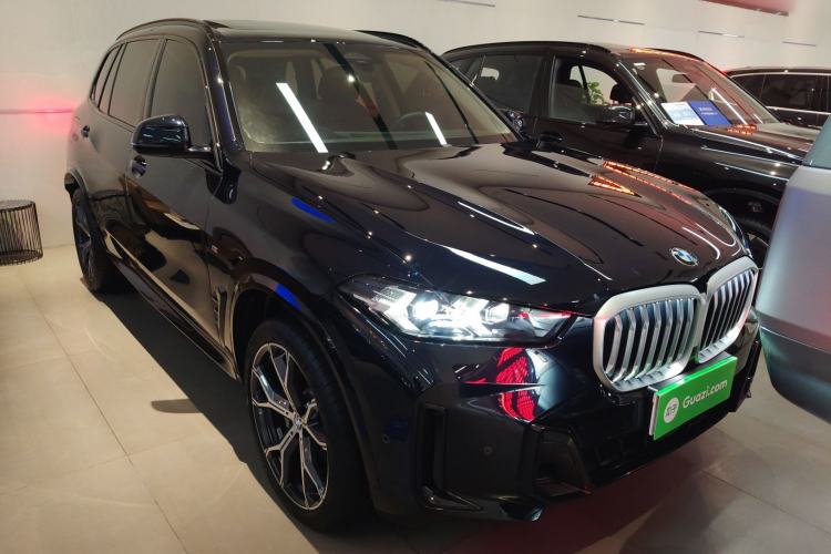 Used BMW X5 2023 xDrive 30Li Luxury M Sport Night Edition Package