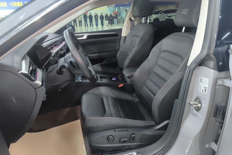 Used Volkswagen FAW-Volkswagen CC 2021 380TSI Striking Edition
